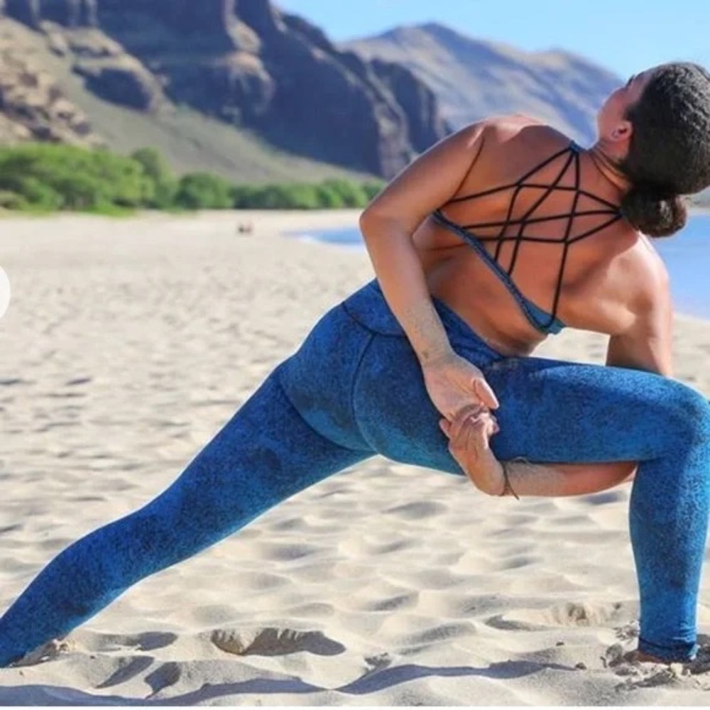 1039 lululemon High Times Pant Full Length Leggings – 2 – Blue Black